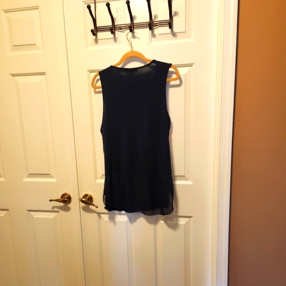 🩷B.L.E.U.🩷Top - Picture 3 of 4